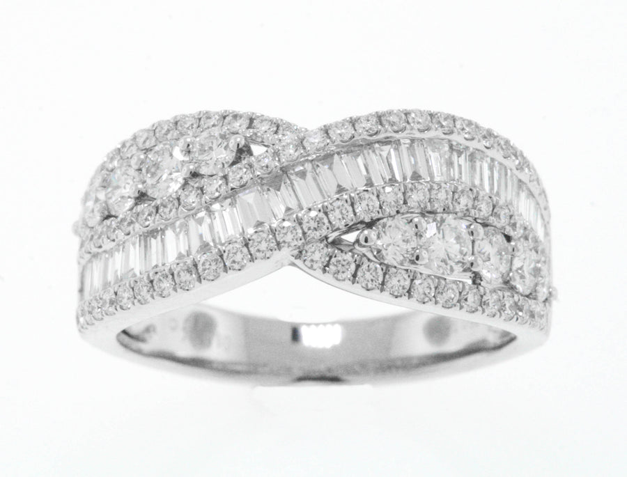 1.48ct Baguette Diamond Anniversary Ring 18k White Gold Infinity Band