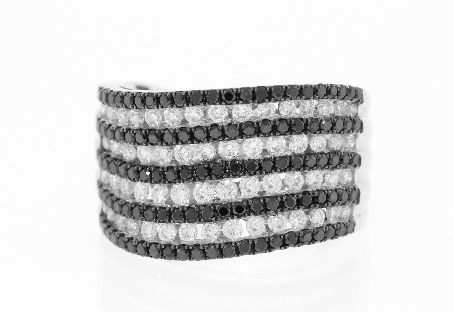 1.70ct Black and White Diamond Ring 18k White Gold Band