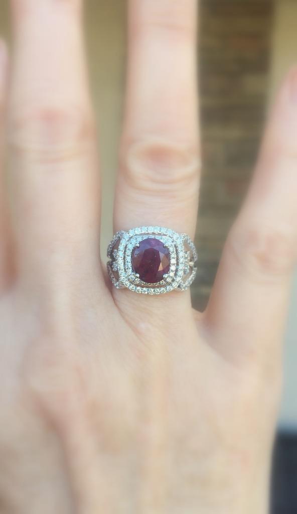 2.91ct Ruby and Diamond Statement Ring 18k White Gold