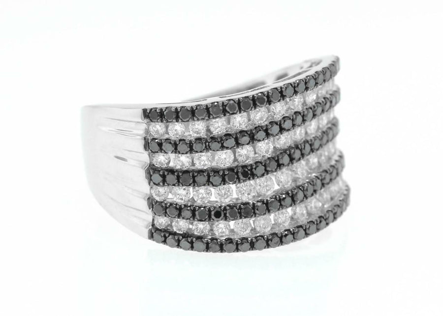 1.70ct Black and White Diamond Ring 18k White Gold Band