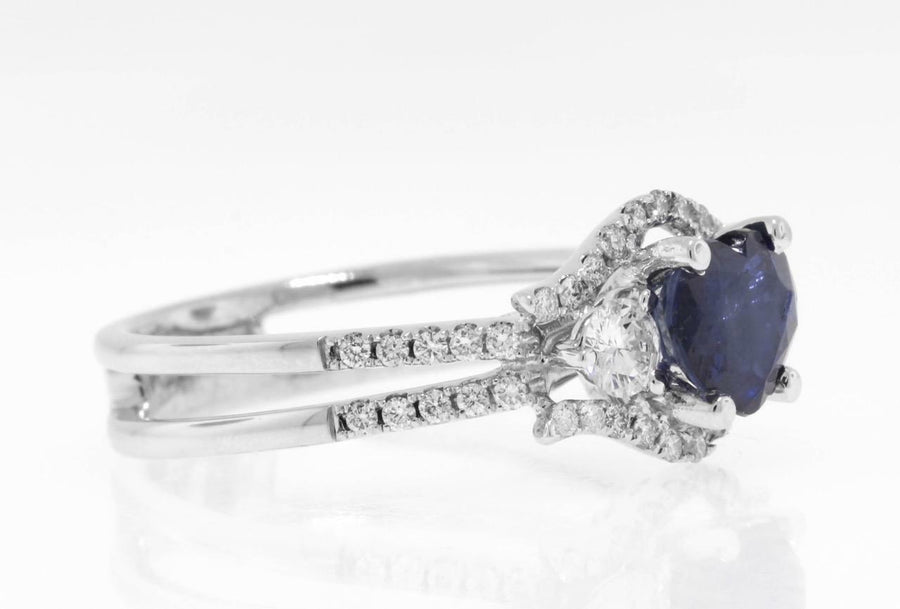 2ct Heart Sapphire and Diamond 3-Stone Ring 18k White Gold