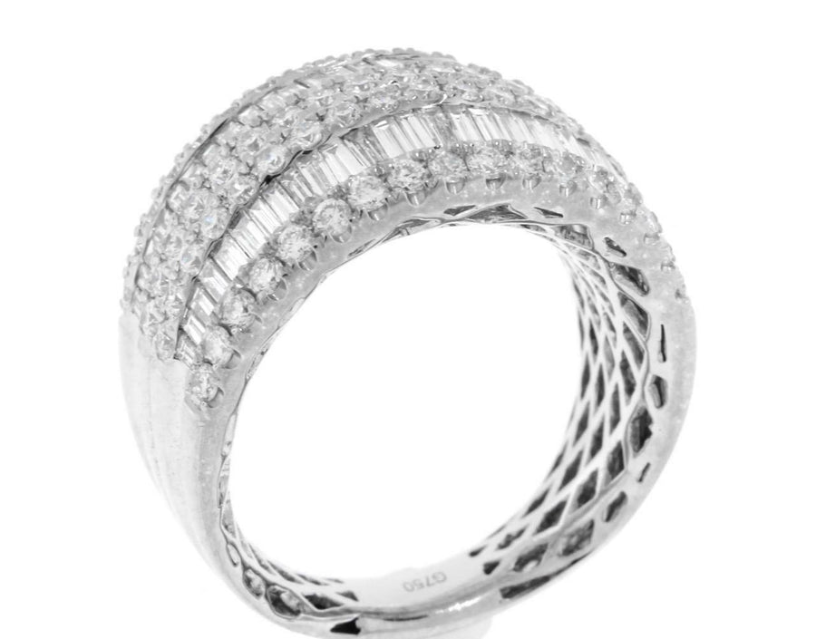 Alexandra Ring | 2.41ct Baguette Diamond Statement Ring 18k White Gold Band