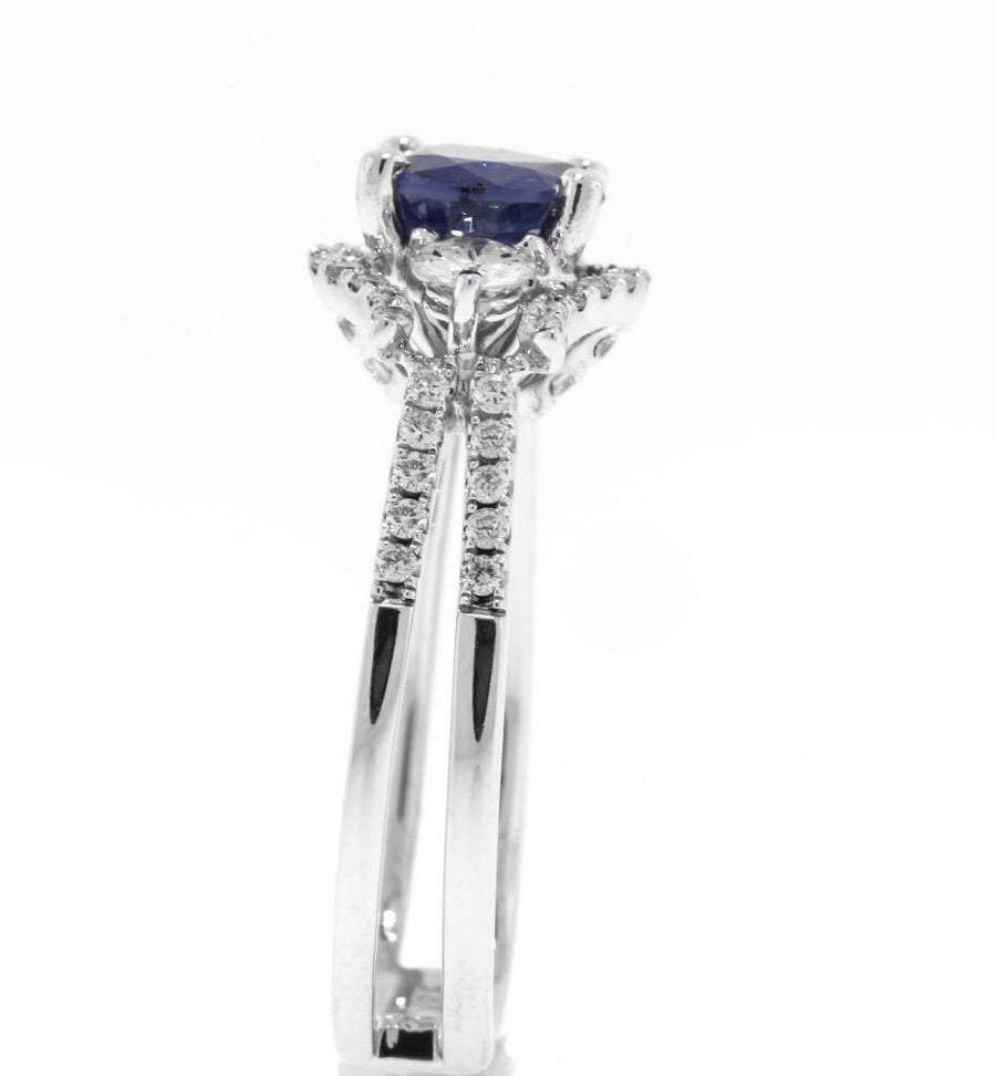 2ct Heart Sapphire and Diamond 3-Stone Ring 18k White Gold