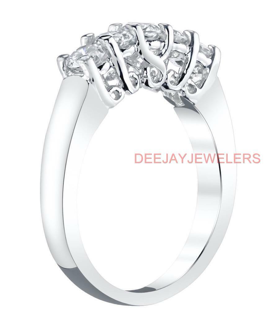 0.90ct Diamond 5 Stone Anniversary Ring 14k White Gold