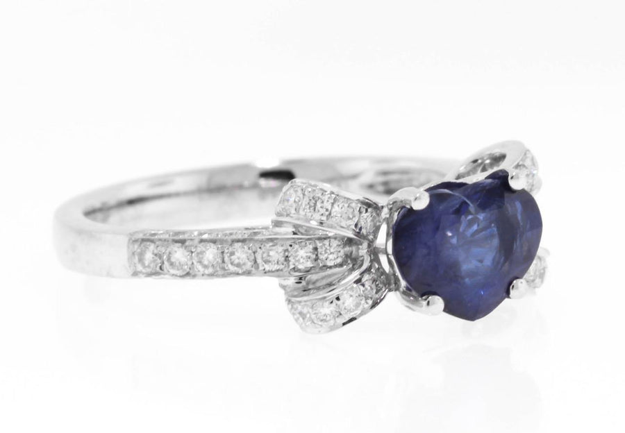 2ct Heart Sapphire and Diamond Ring 18k White Gold